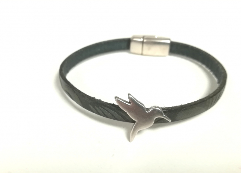 bracelet 28